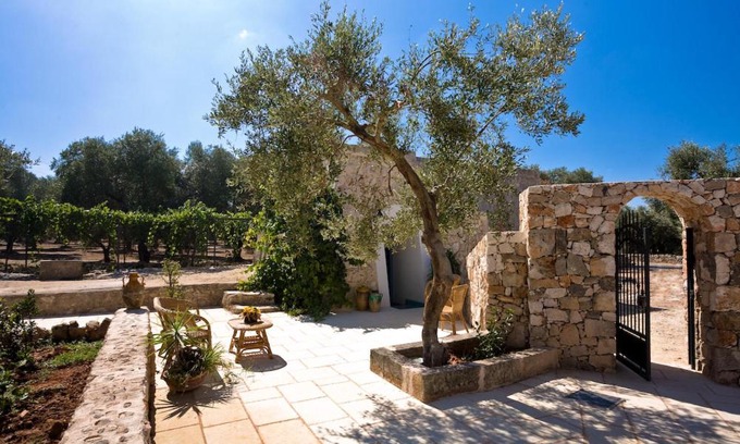 Presicce Hotel | Pet-Friendly Retreat at Tenuta De Marco with Breakfast Included