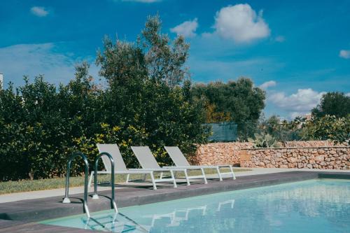 Posto Rosso Apartment | Tenuta Diavoli: Oceanfront Paradise Near Torre San Giovanni