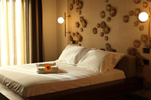 Alvignanello House | Elegant Tenuta Pezzapane: 4-Star Retreat with Spa & Pool