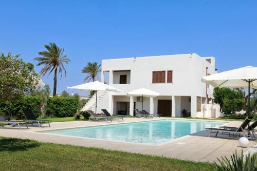 Cursi Apartment | Enjoy Family-Friendly Comfort at Tenuta Ricco by Vivimy