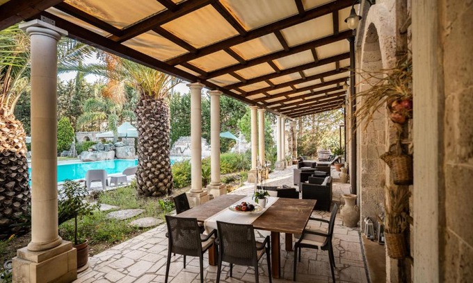 Aradeo Apartment | Pet Friendly Retreat at Tenuta San Trifone Corbezzolo