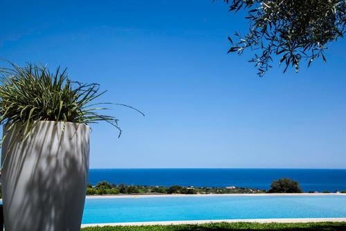 Santa Tecla House | Elegant Tenuta Santa Tecla: Oceanfront Bliss Awaits