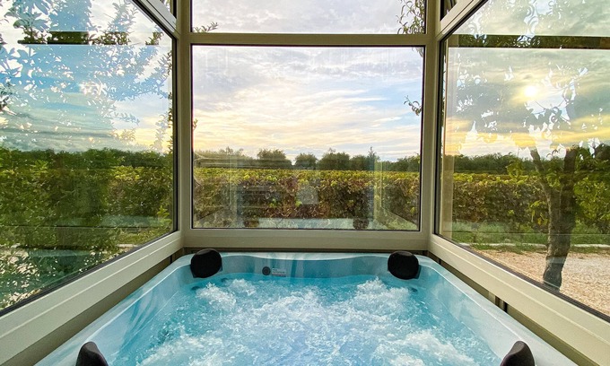 Corato House | Relaxing Retreat at Tenuta Vigna Del Noce with Spa & Hot Tub