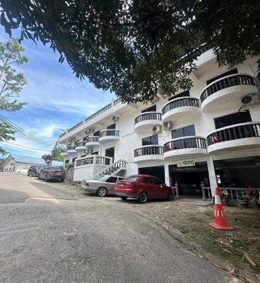 Kuala Tahan House | Budget-Friendly Teresek View Motel with Family Amenities