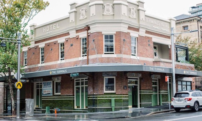Pyrmont Hotel | Budget-Friendly Stay at Terminus Hotel Pyrmont with Breakfast