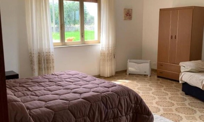 Rosolini House | Top-Rated Ternulla Guesthouse: Family and Pet Friendly Stay