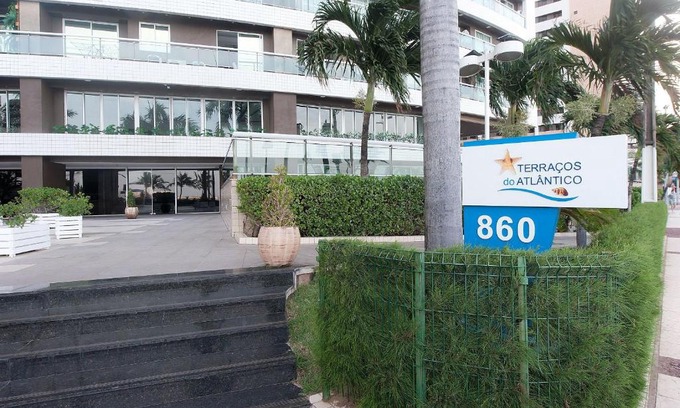 Fortaleza House | Stunning Oceanfront Stay at Terraços do Atlântico Praia