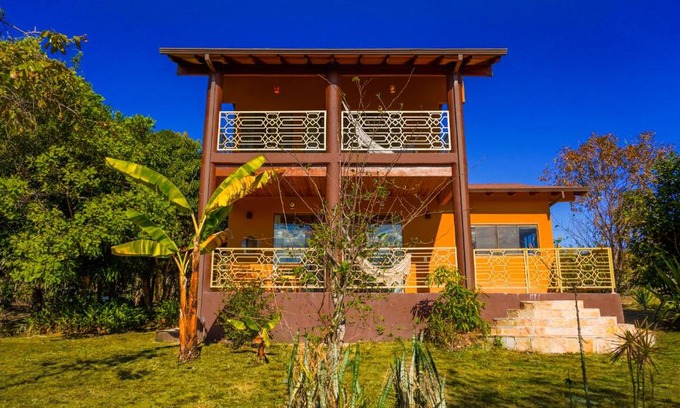 Alto Paraiso de Goias House | Discover Terra Coral - Family-Friendly Retreat in Chapada