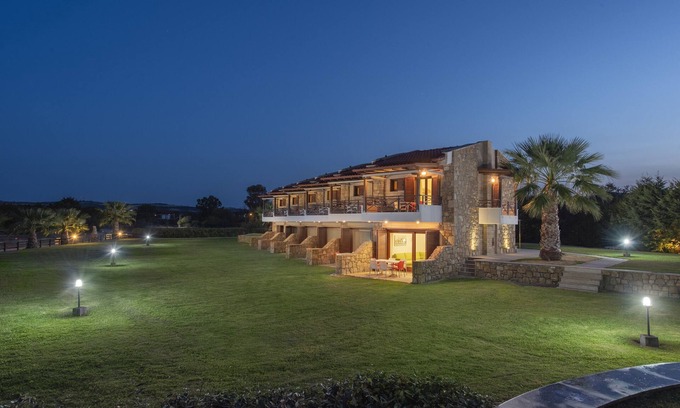 Aristotelis Villa | Experience Terra d'Oro Villas: Ocean Views & Pet Friendly