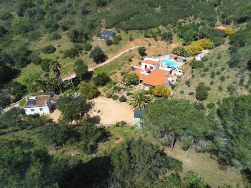 Santo Estevao House | Relax at Terra das Delicias: Oceanfront Escape with Pool