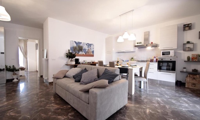 Mola di Bari Apartment | Discover Terra di Levante: Family-Friendly Comfort Awaits