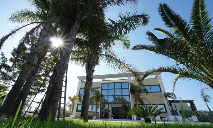 Leverano House | Pet-Friendly Stay at Terra di Negroamaro - 4 Star Excellence