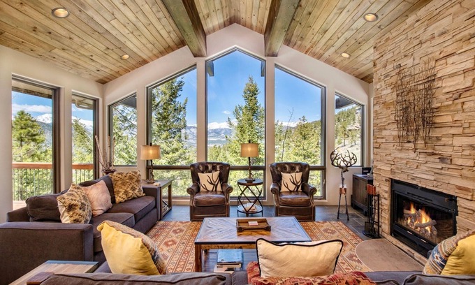 Windcliff Estates House | Top-Rated Terra Furma Vacation Home with Pool & Pet-Friendly