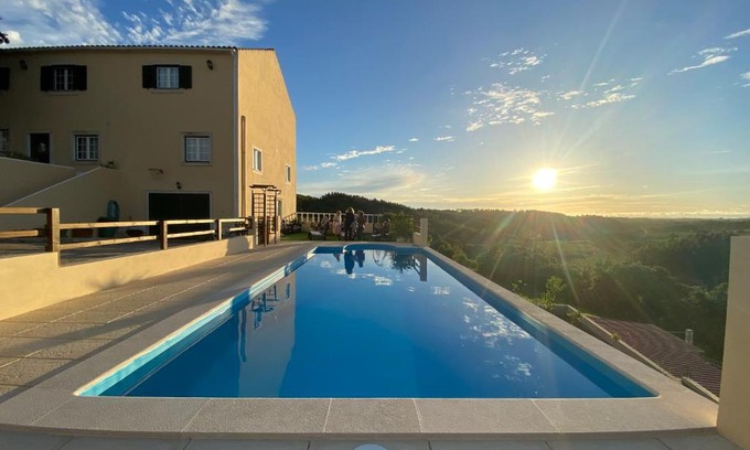 Lamas Bed & Breakfast | Discover Terra Luso Near Montejunto with Ocean Views