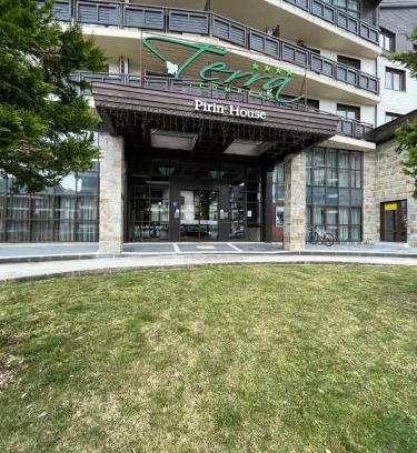 Razlog Apartment | Guest Rated 9/10: Terra SP Apartments in Razlog with Pool