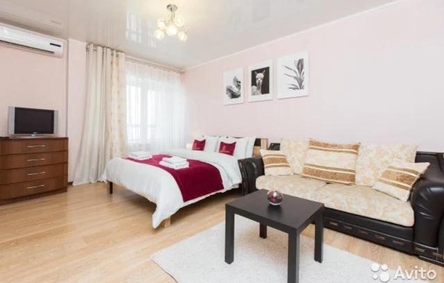 Chelyabinsk Apartment | Discover Terrace Братьев Кашириных - Rated 9/10 by Guests