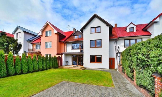 Kolobrzeg House | Elegant Holiday Home with Oceanfront Views in Kolobrzeg