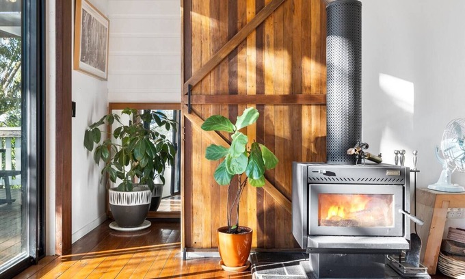 Bilambil Heights House | Experience Tranquility at Terranora Treehouse Retreat