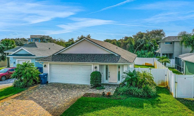 Avalon by the Sea House | Inviting Terrapin Station: Family and Pet-Friendly Retreat