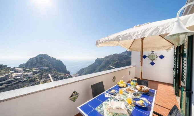 Pontone Apartment | Experience Terrazza Belvedere in Scenic Amalfi Coast