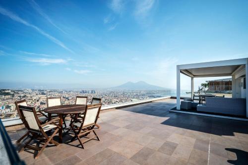 Vomero Apartment | Elevated Retreat at Terrazza Manù - Breathtaking City Views