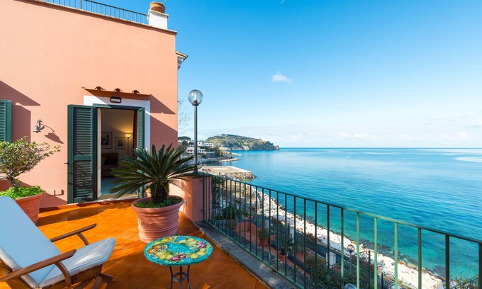 Casamicciola Terme Apartment | Unforgettable Stay at Terrazza Morgera - Family-Friendly Retreat