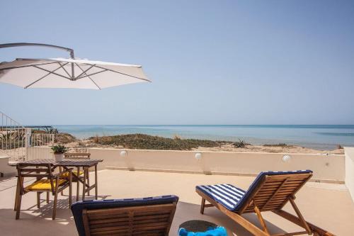 Punta Secca House | Oceanfront Terrazza Montalbano: Rated 9.3/10 by Guests