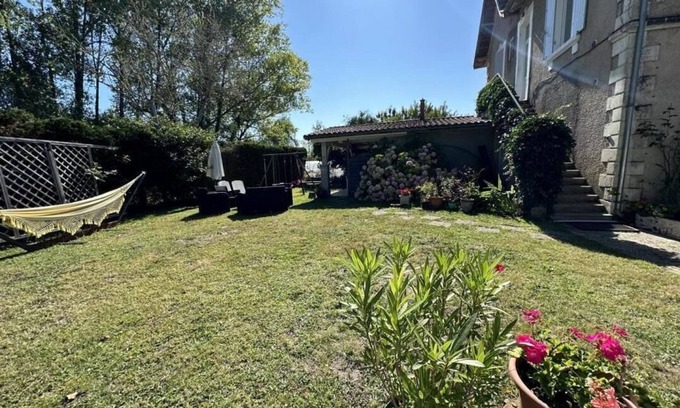 Escource House | Pet-Friendly Terrenave - Escource with Top Guest Ratings