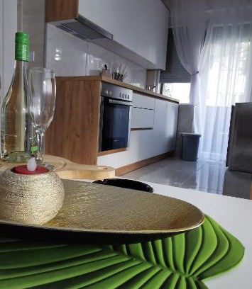 Teslic Apartment | Pet-Friendly Retreat at Teslić Apartman NiA with Hot Tub