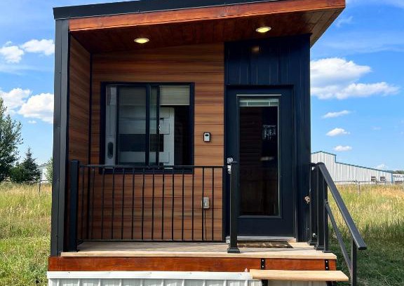 Leigh Creek Estates House | Discover Teton View Studio: A Hidden Gem Near Yellowstone