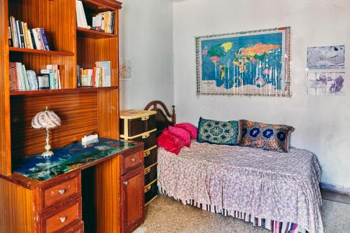 Tetouan House | Budget-Friendly Tetouan House with Kitchen Amenities