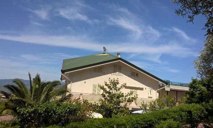 Carolei Bed & Breakfast | Top-Rated Tetto Verde: Pool, Breakfast & Family-Friendly