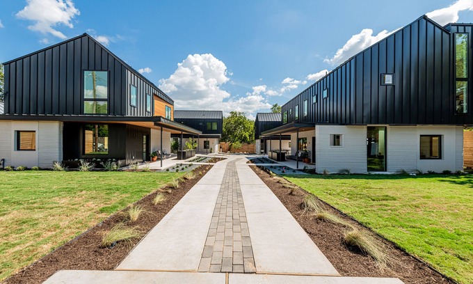MLK House | Experience the Future at Texas 3D-Printed Home - Rated 9.6!