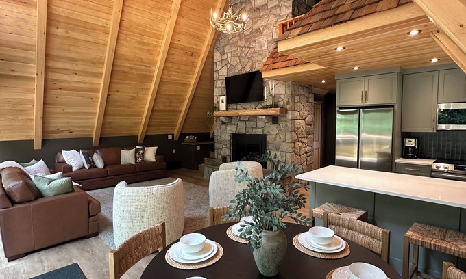Wernersville House | Explore Texter Mountain Chalet: Family-Friendly Retreat