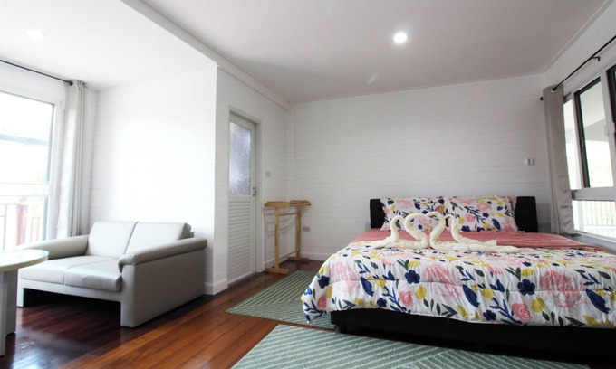 Ayutthaya House | Cozy Baan Khunphiphit Homestay with Family-Friendly Perks