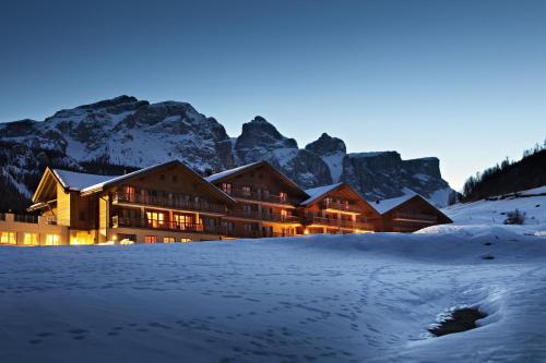 Corvara in Badia Hotel | Relax at TH Corvara - Greif Hotel with Pool & Hot Tub