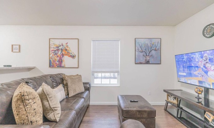North Pole Apartment | The Upper Northern Tanada Suite 4.0/D