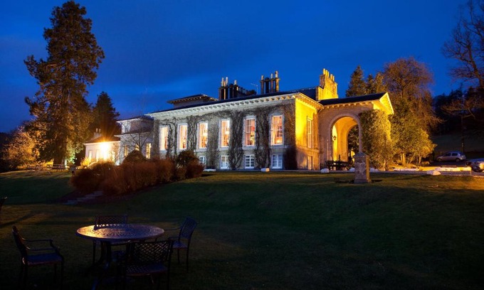 Inverurie House | Elegant Thainstone House: Pet-Friendly with Pool & Spa