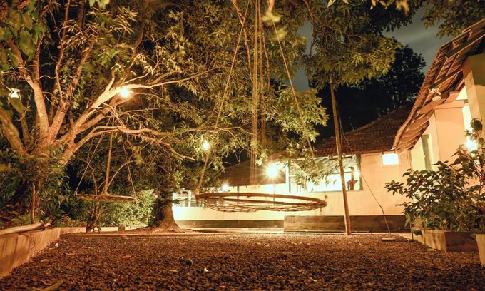 Vythiri House | Discover Thalamala Vythiri: Family-Friendly Retreat with Breakfast