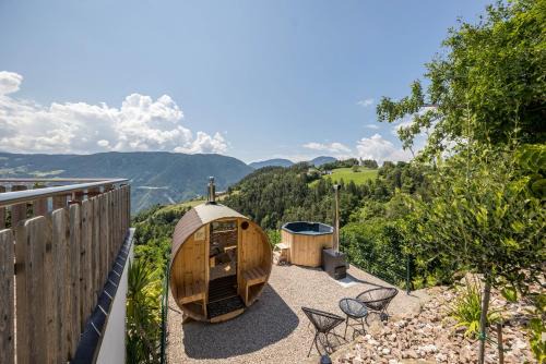 Renon Apartment | Discover Thalerhof Sancta Sebastianus: Rated 9.7/10 Stay