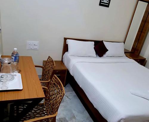 Chungam Hotel | Thamarassery INN luxury and Budget Rooms