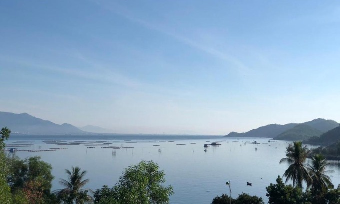 Cam Ranh House | Oceanfront Thanh Nhi Homestay with Breakfast & Kids’ Play Areas