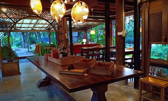 Mueang Kao Hotel | Delightful Tharaburi Resort Sukhothai with Pool & Dining