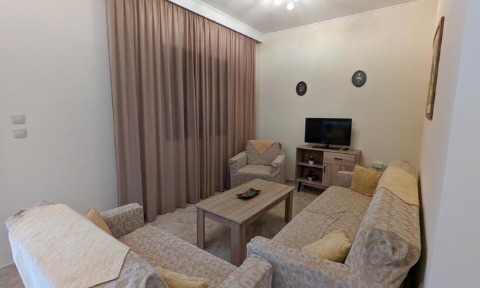 Embonas Apartment | Exceptional Tharenos Home: Child-Friendly Retreat