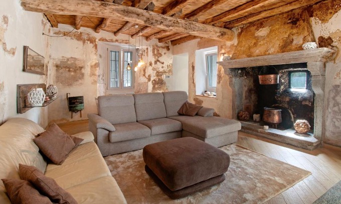 Naggio House | Discover Thari House on Lake Como: Family-Friendly Retreat