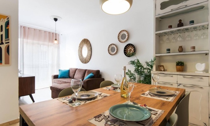El Ejido Apartment | Ideal Stay at The 2nd Corner: Central Apartment Awaits