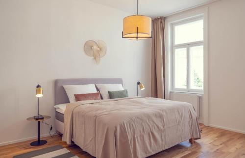 Alsergrund Apartment | Family-Friendly Stay at The 77 ERNA - Guest Rated 9.8/10