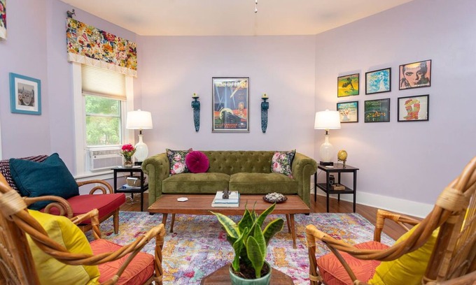 Michigan City House | Discover The 8th Street ART House: Oceanfront Relaxation