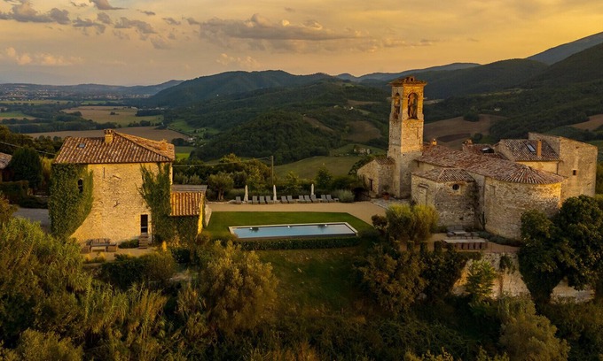 San Giovanni del Pantano Villa | The Ancient Tower by Miani Group