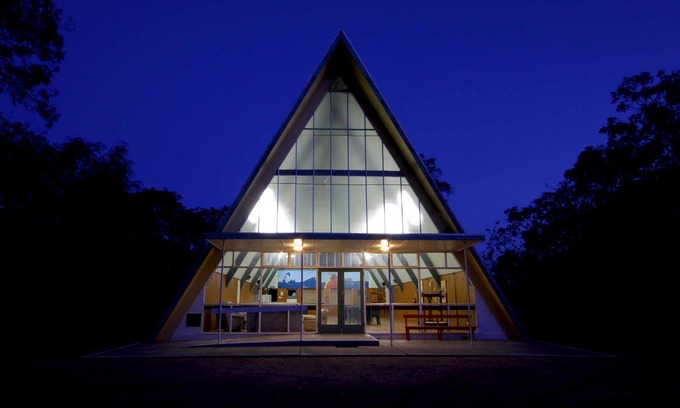Raymond Island Hotel | Cozy Retreat at The Abbey Raymond Island with Kitchen Access